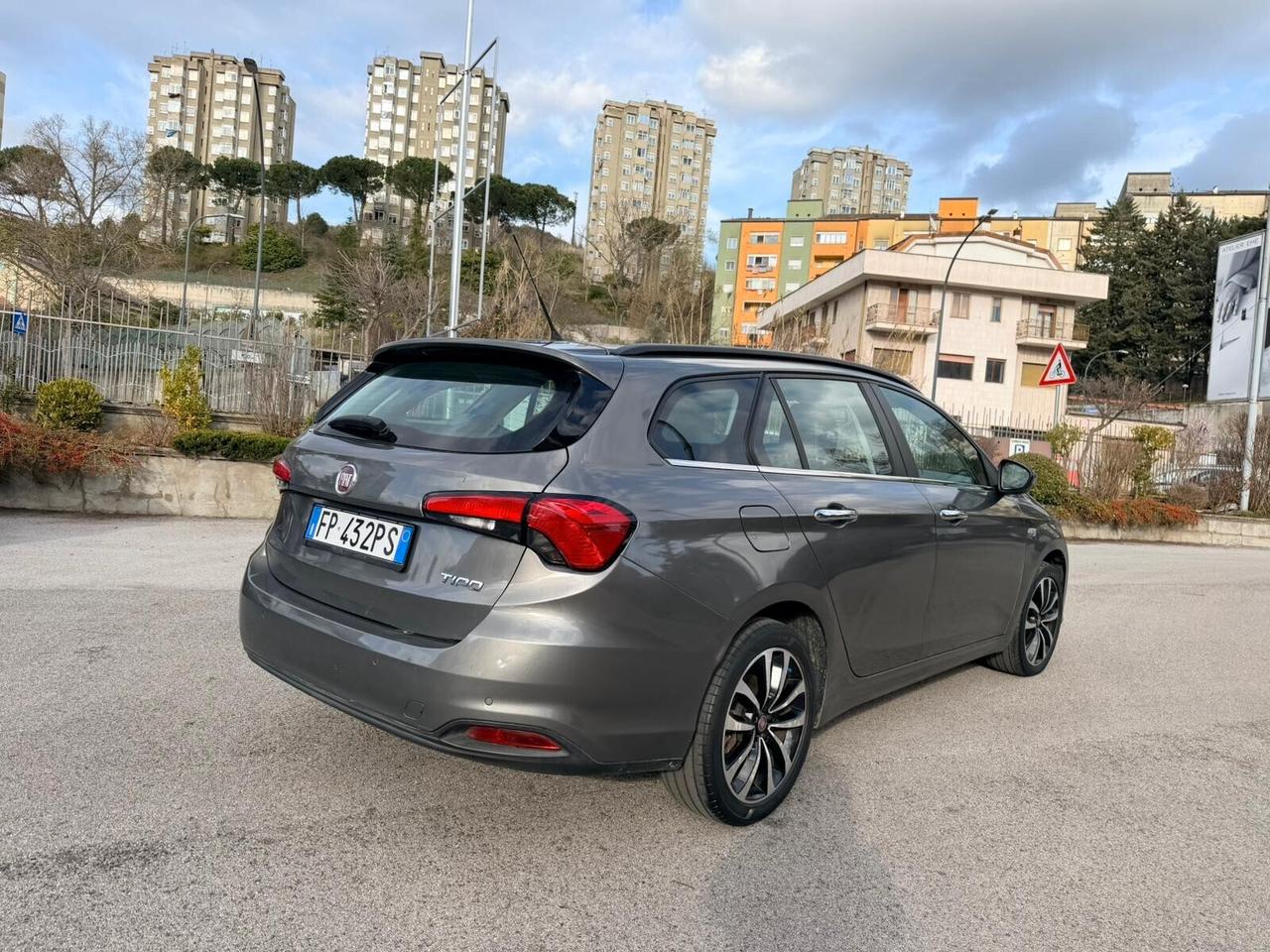 FIAT Tipo 1.6 Mjt S&S SW DCT Lounge 2018