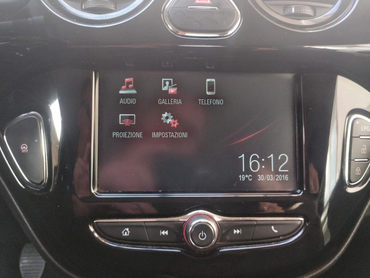 Opel Adam 1.4 87 CV GPL Tech Jam