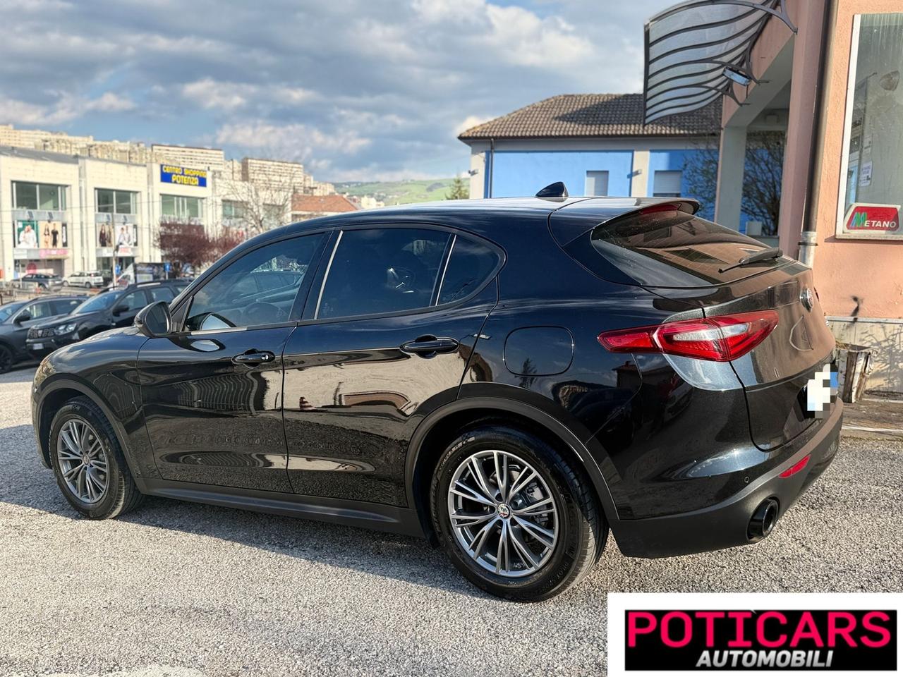 Alfa Romeo Stelvio 2.2 Turbodiesel 160 CV AT8 RWD Business