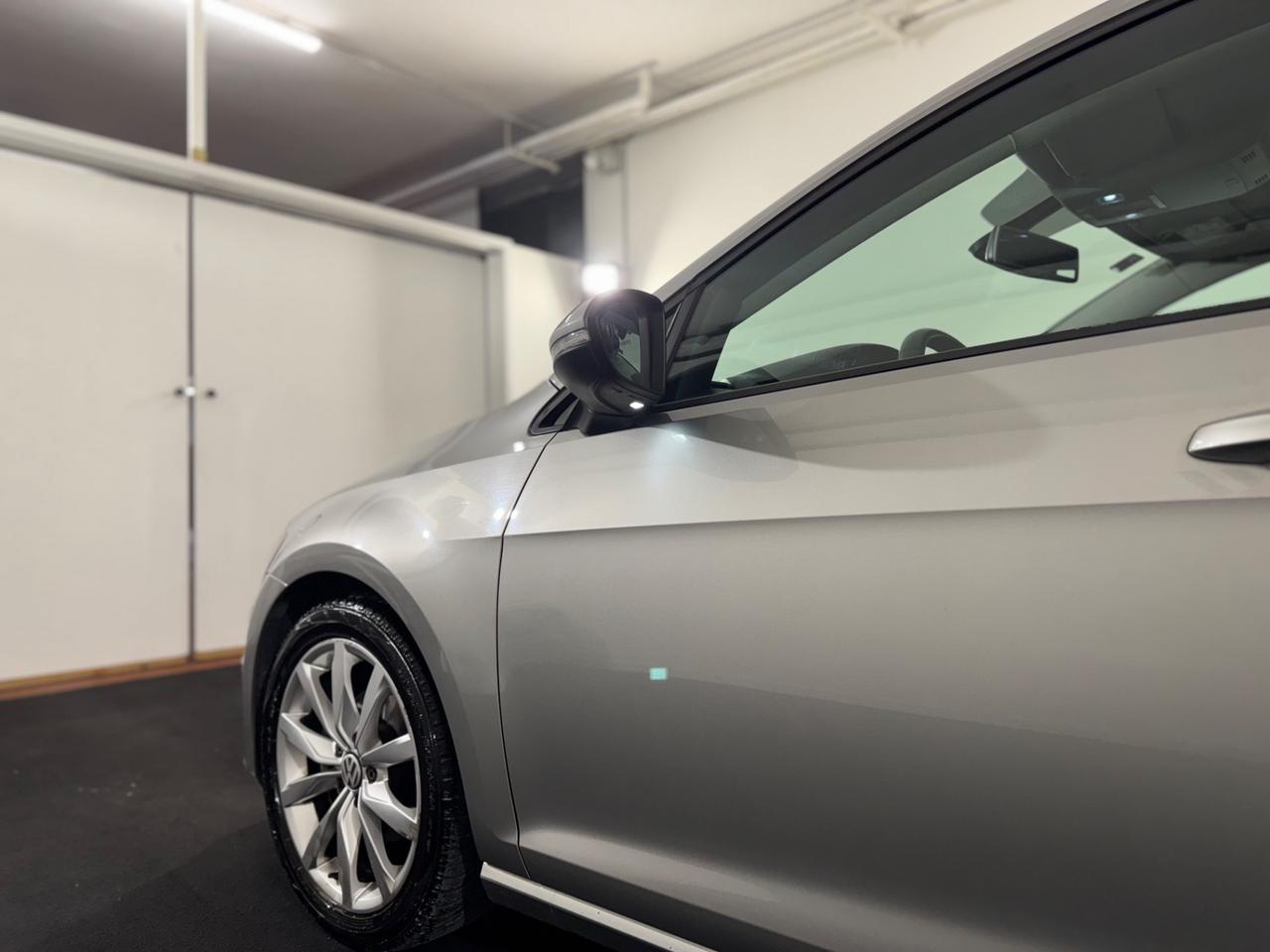 Volkswagen Golf 1.6 TDI 5p. Highline BlueMotion Technology