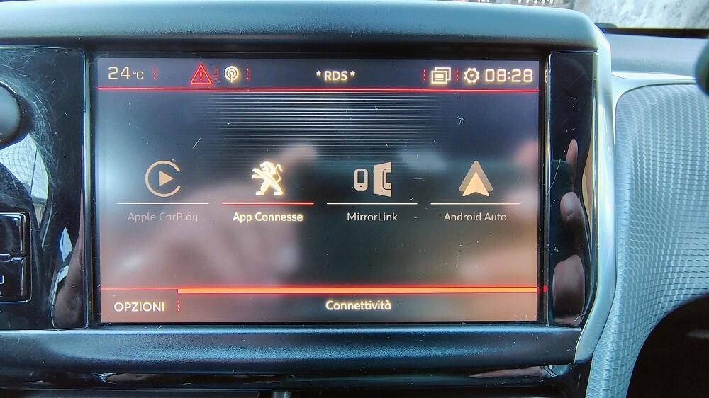 Peugeot 2008 gt-line 1.2 benzina 130 cv euro 6 distribuzione già fatta