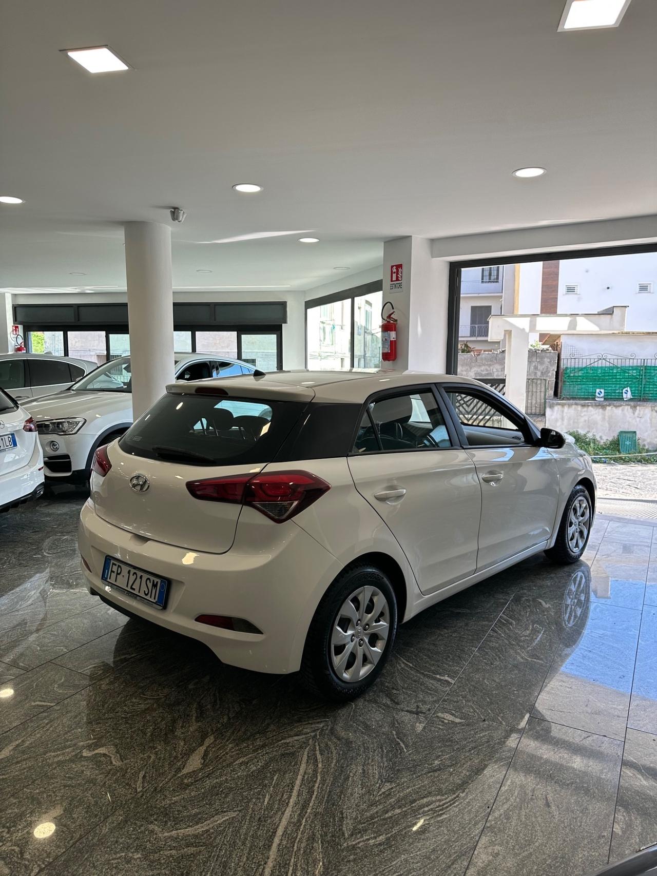 Hyundai i20 1.1 CRDi 12V 5 porte Comfort