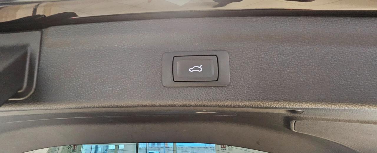 Audi Q3 35 TDI S tronic Business Advanced