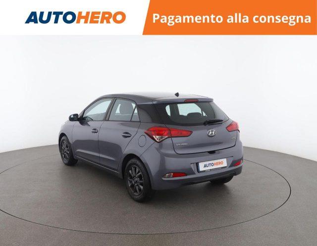 HYUNDAI i20 1.2 84 CV 5 porte Blackline