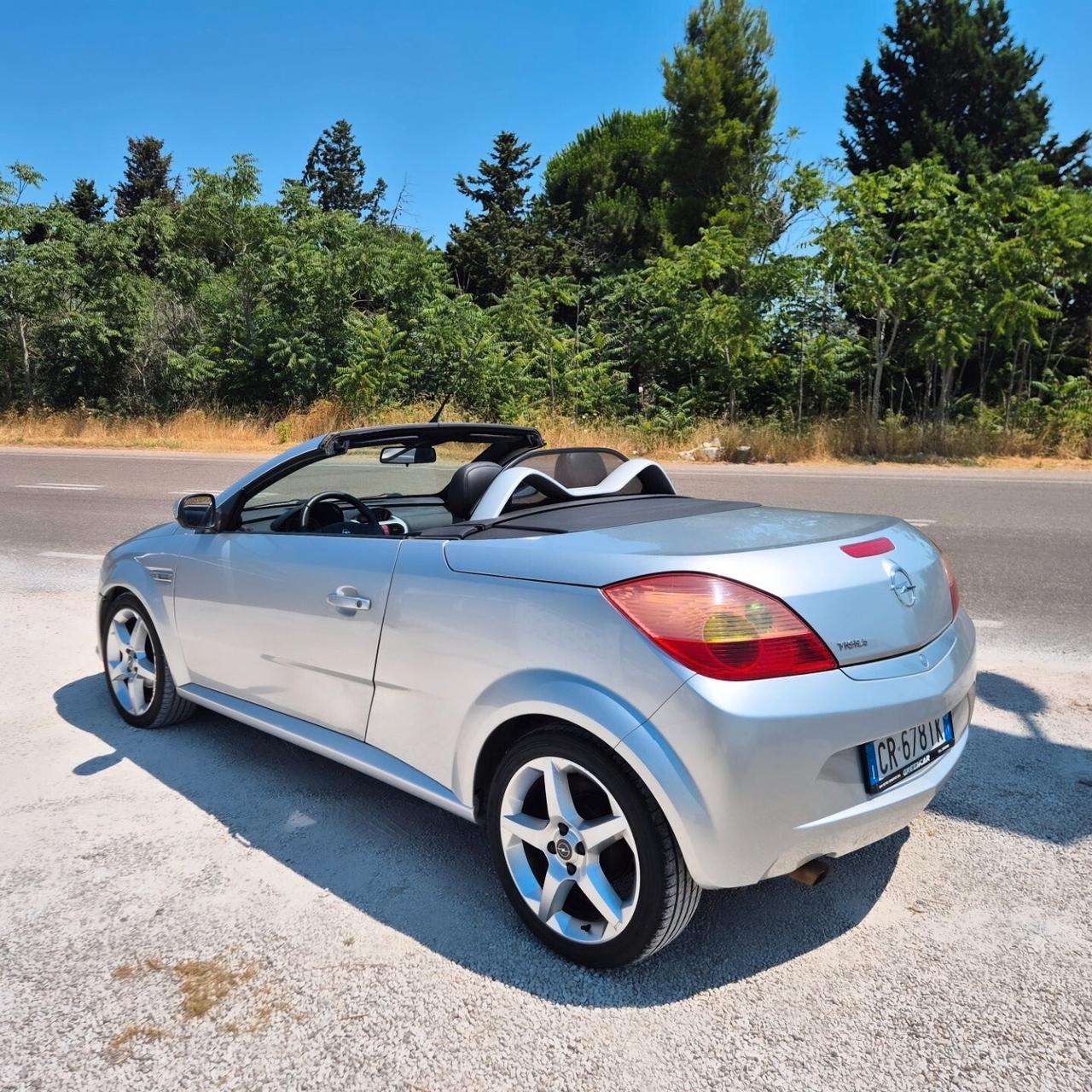 Opel Tigra TwinTop 1.4 16V First Edition