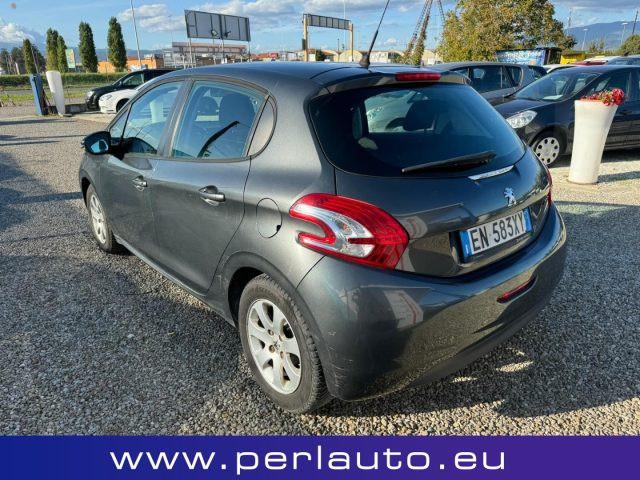 PEUGEOT 208 1.4 8V HDi 68CV 5p. Allure