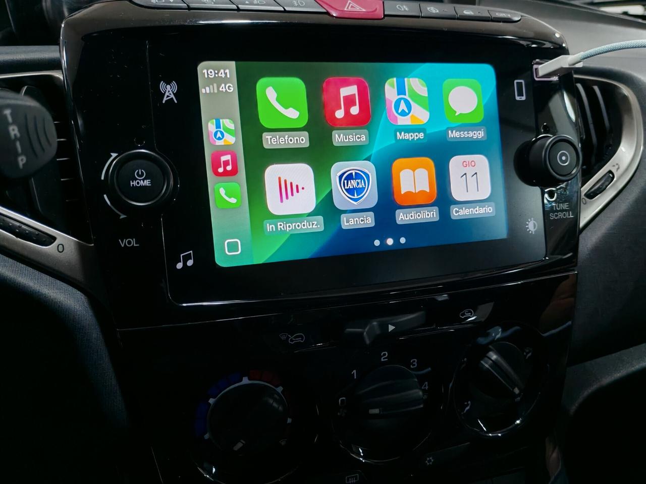 Lancia Ypsilon 1.0 Hybrid Gold 2023