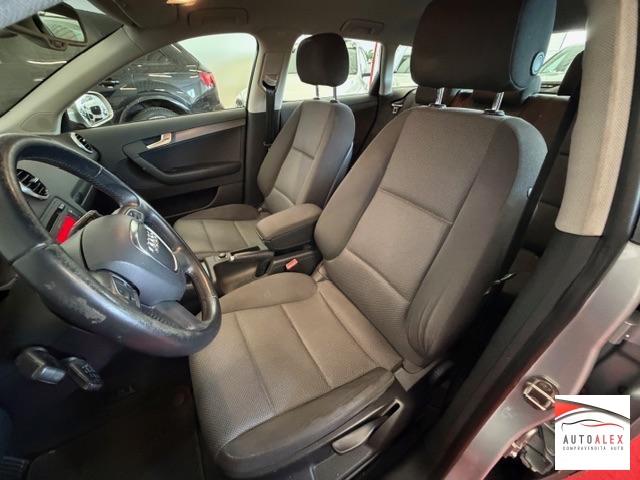 AUDI - A3 Sportback Sportback 1.6 tdi Attraction