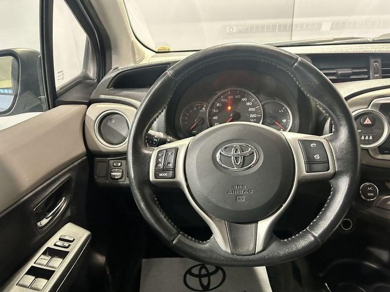 Toyota Yaris Yaris 1.3 3 porte Lounge