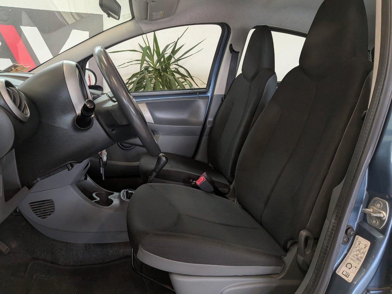 Toyota Aygo 5 Porte Aygo 5p 1.0 Sol FL