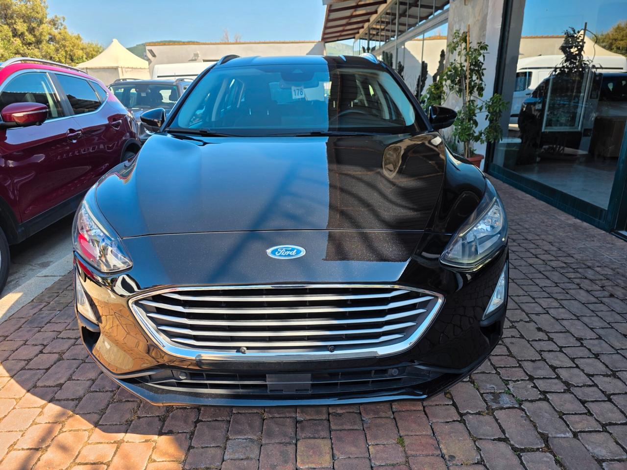 Ford Focus 1.5 tdci 120 CV automatico SW Business Co-Pilot