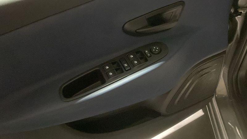 Lancia Ypsilon Ypsilon 1.0 FireFly 5 porte S&S Hybrid Platino