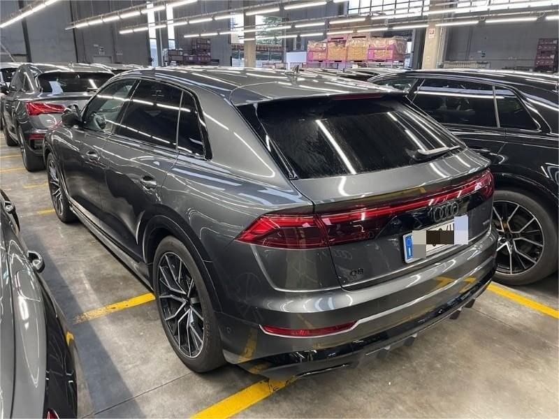 Audi Q8 50 TDI 210kW quattro tip. S Line Edition