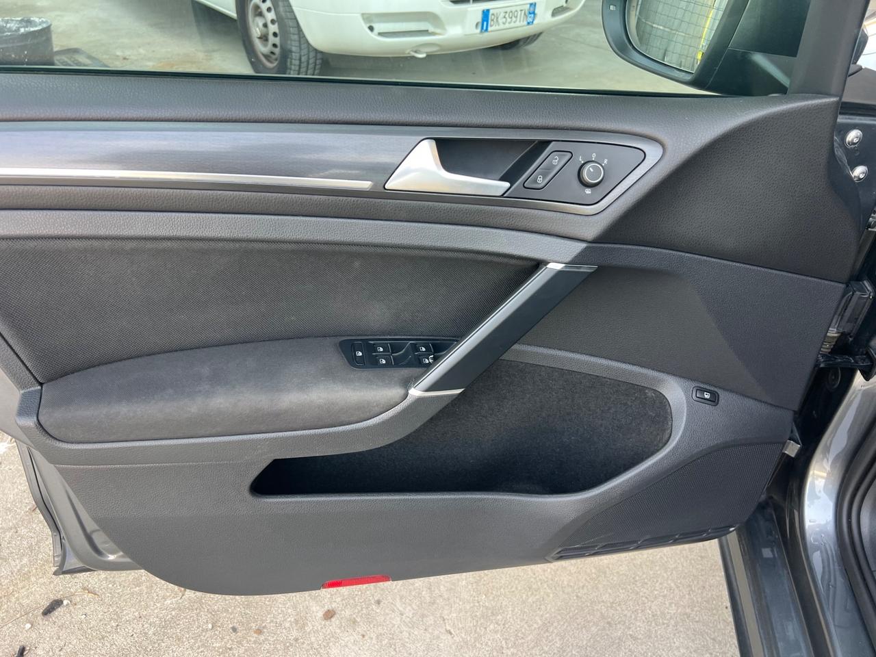 Volkswagen Golf GTE 1.4TSI 150 CV FINANZIABILE