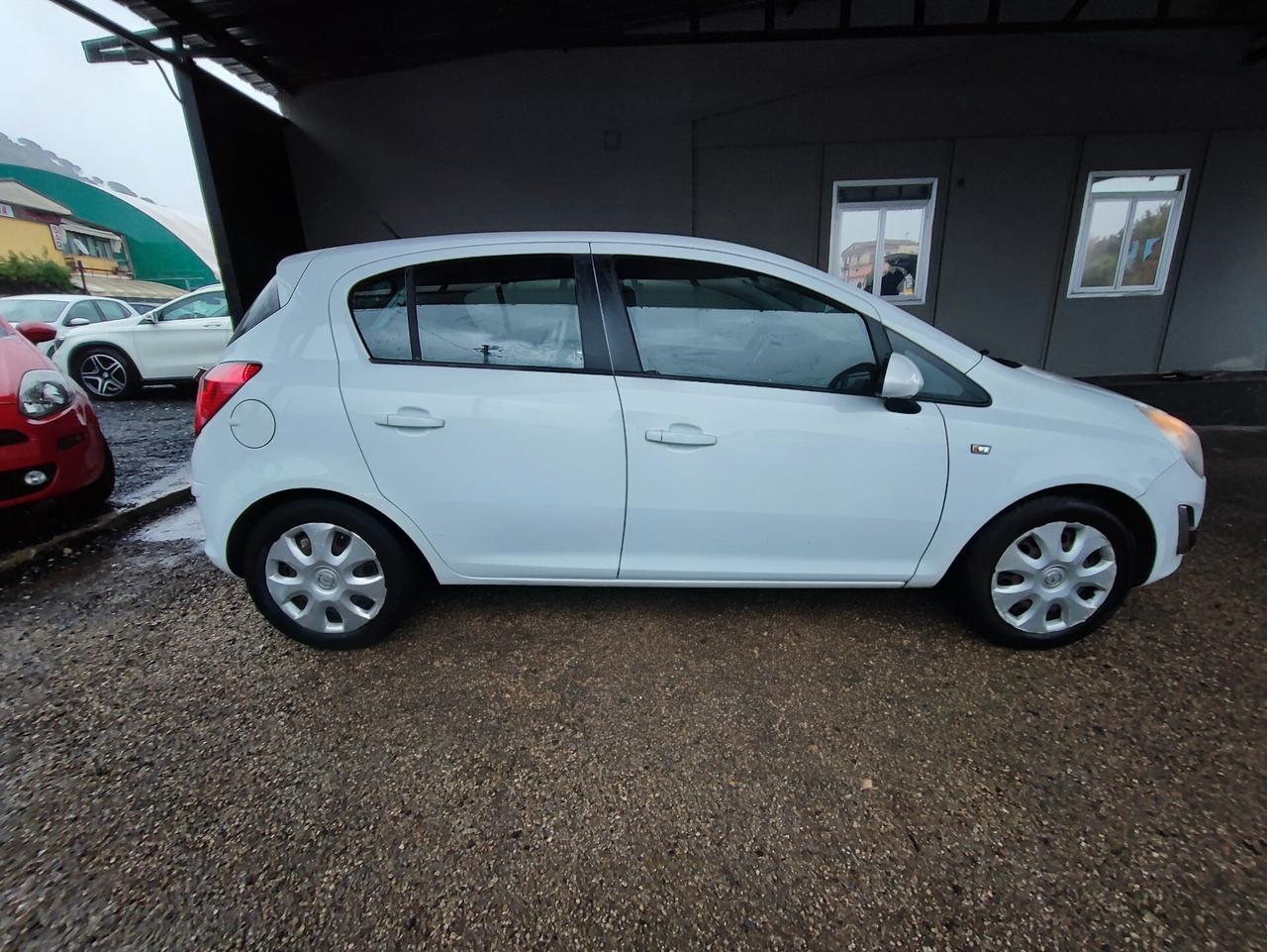 Opel Corsa 1.2 85CV 5 porte GPL-TECH Edition