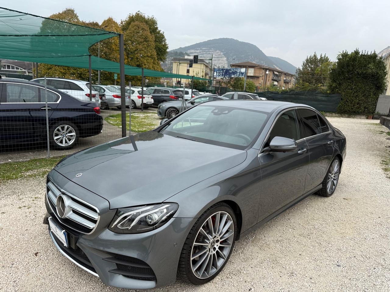 Mercedes-benz E 220 d Premium Plus AMG Led*Navi*360*Full Top