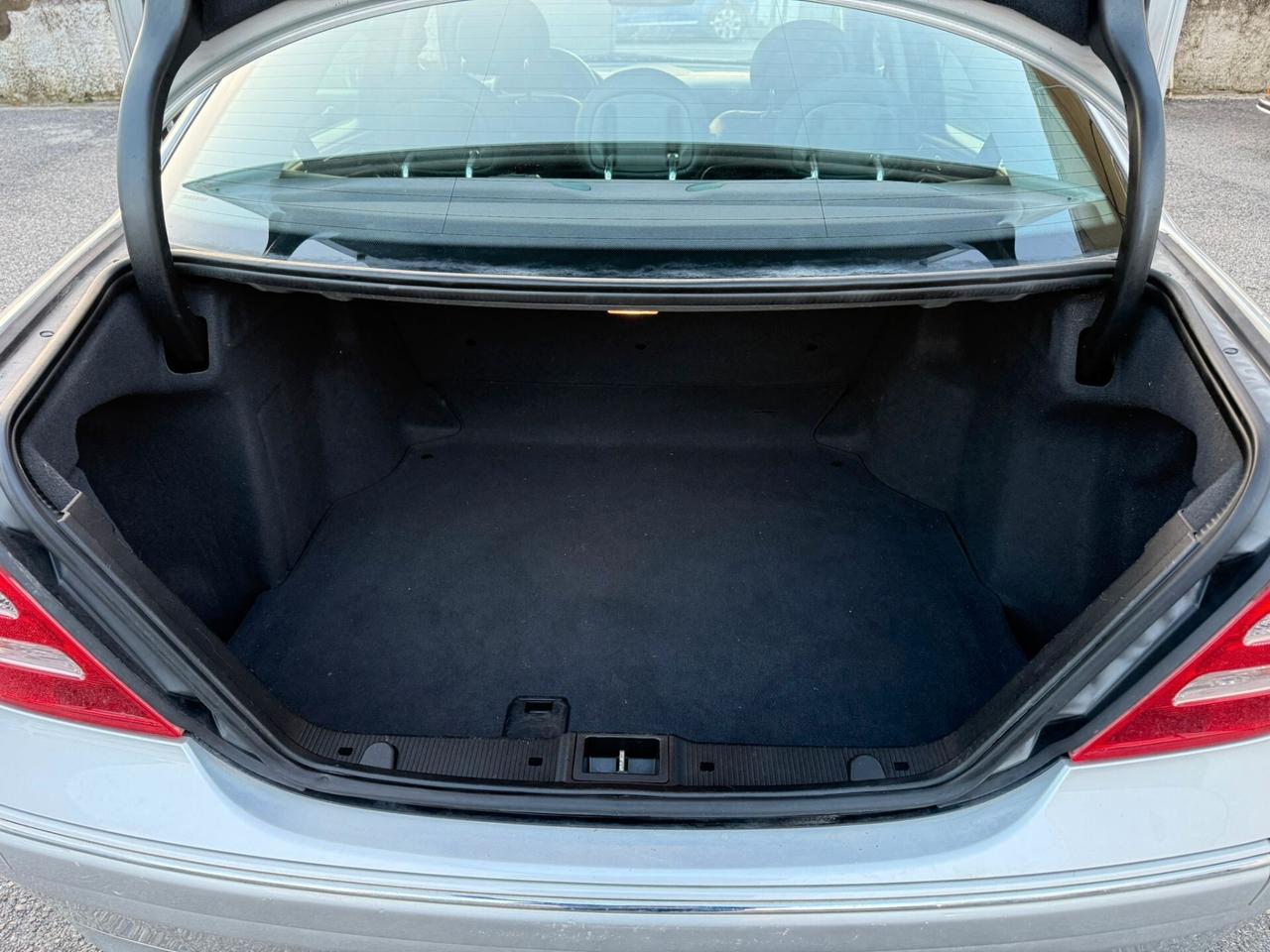 Mercedes C 200 2.0 Benz 163cv Kompressor cat Elegance Evo