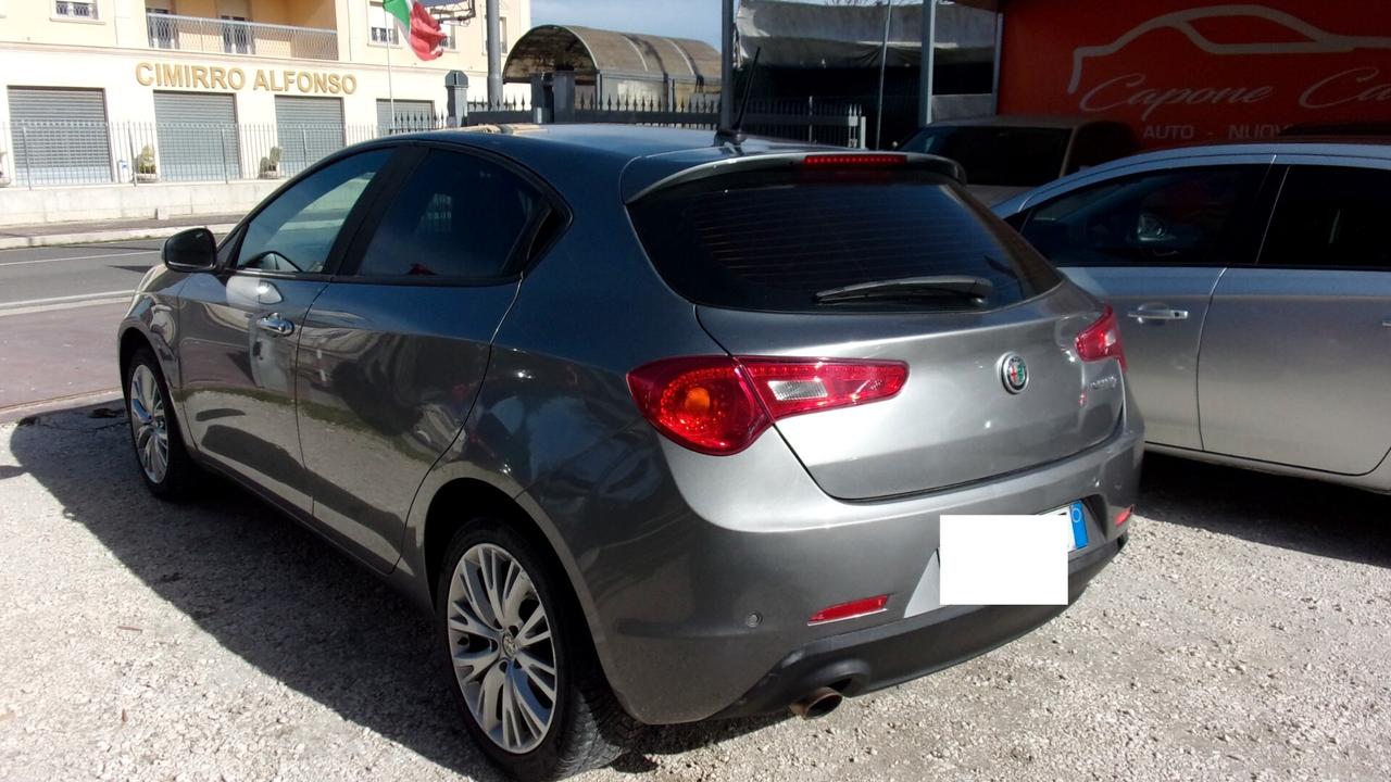 Alfa Romeo Giulietta 1.4 Turbo 120 CV GPL Super