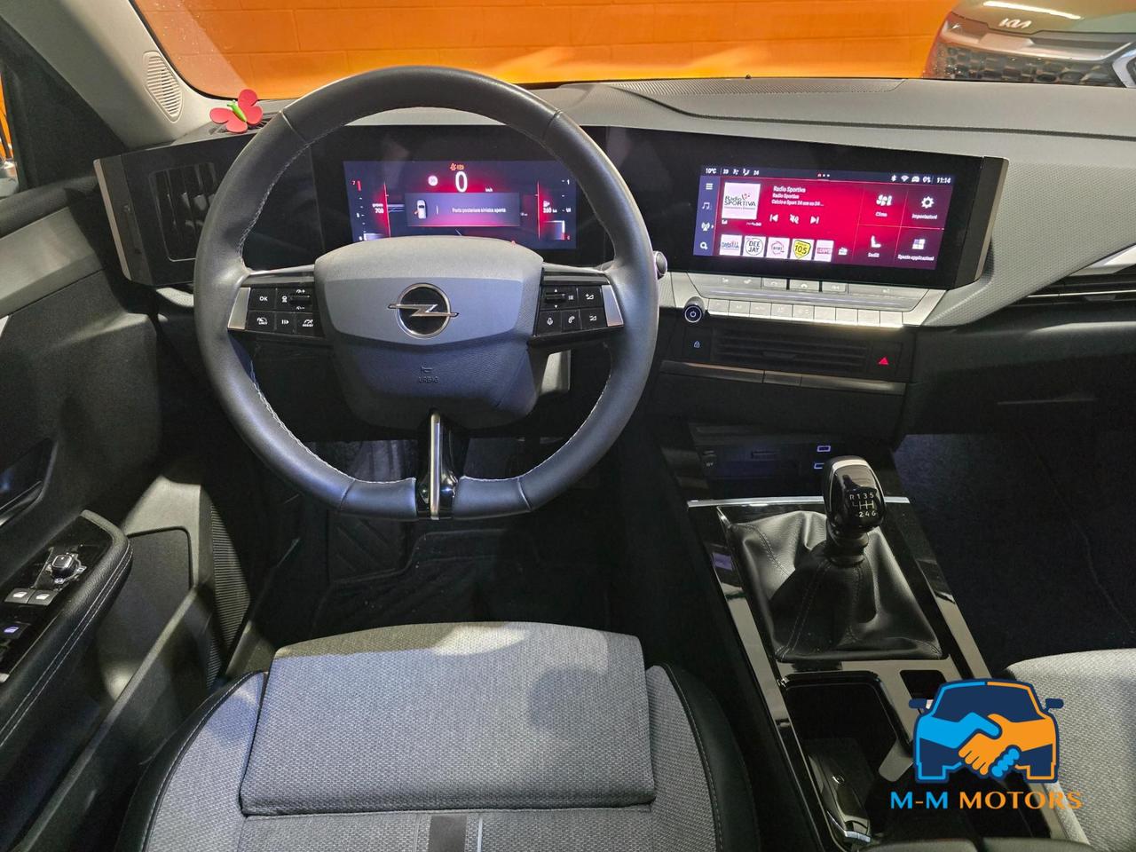 Opel Astra 1.2 t Business Elegance s&s 130cv