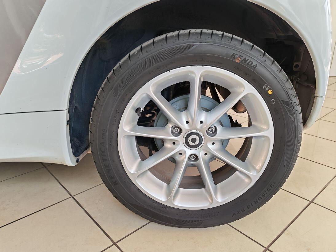 Smart ForTwo 1000 52 kW coupé passion