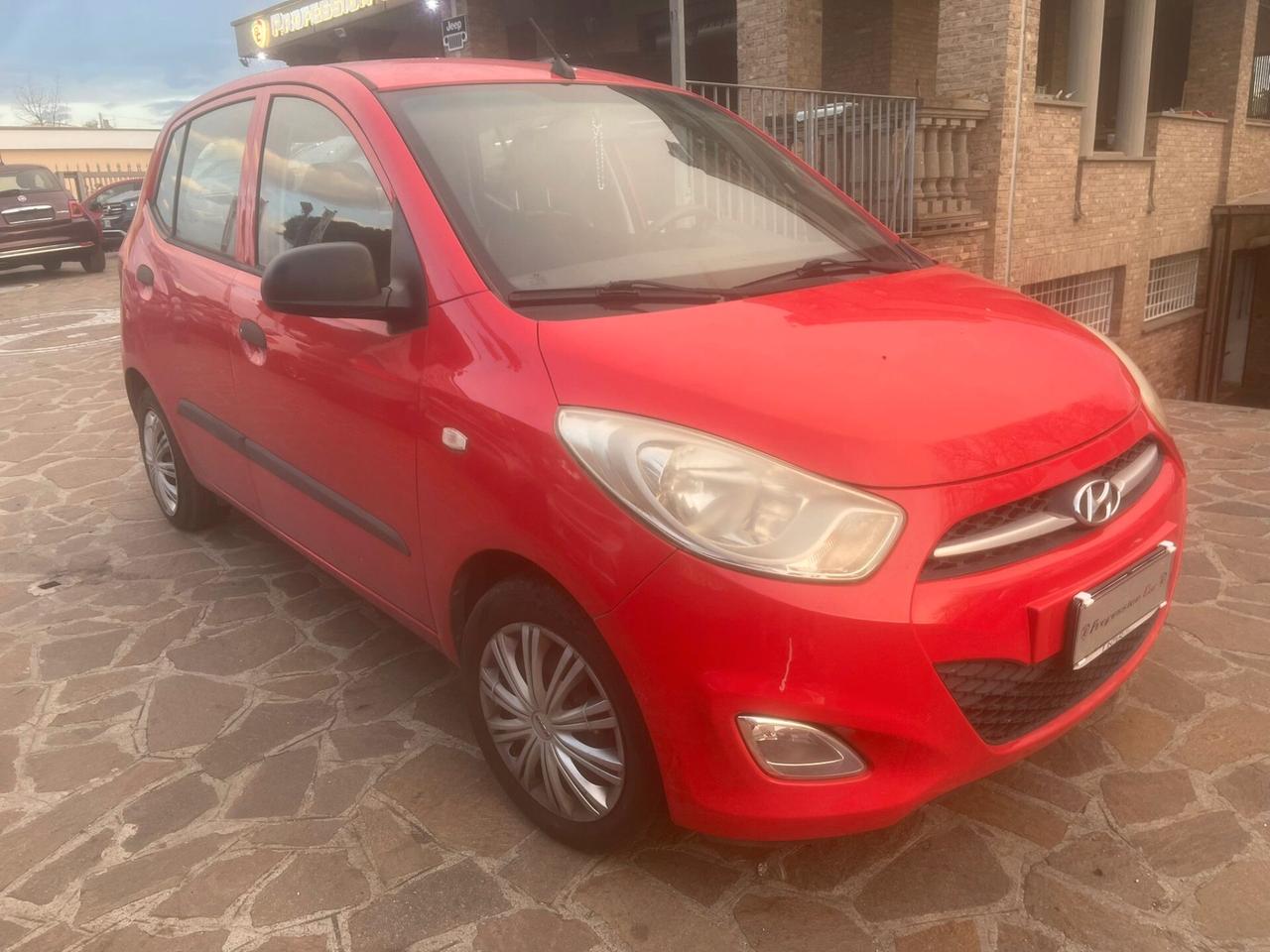 Hyundai i10 1.1 12V FCW Limited Edition