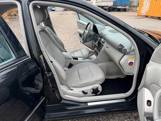 Mercedes-benz C 320 CDI cat Avantgarde AMG