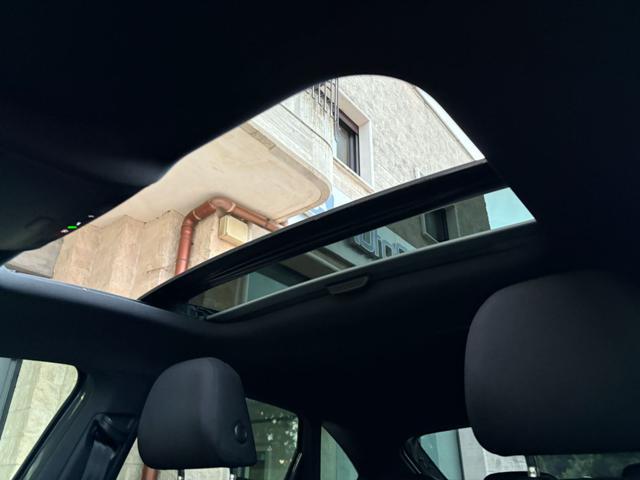 VOLKSWAGEN Taigo 1.0 TSI 110 CV DSG R-Line TETTO APR/PAN