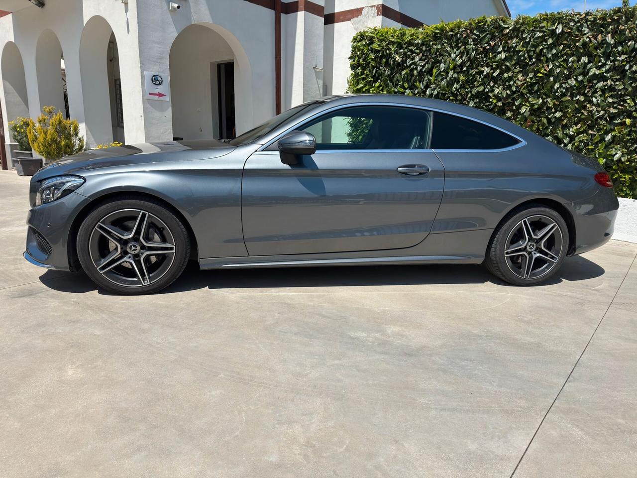 Mercedes-benz C 220 d Coupé Premium