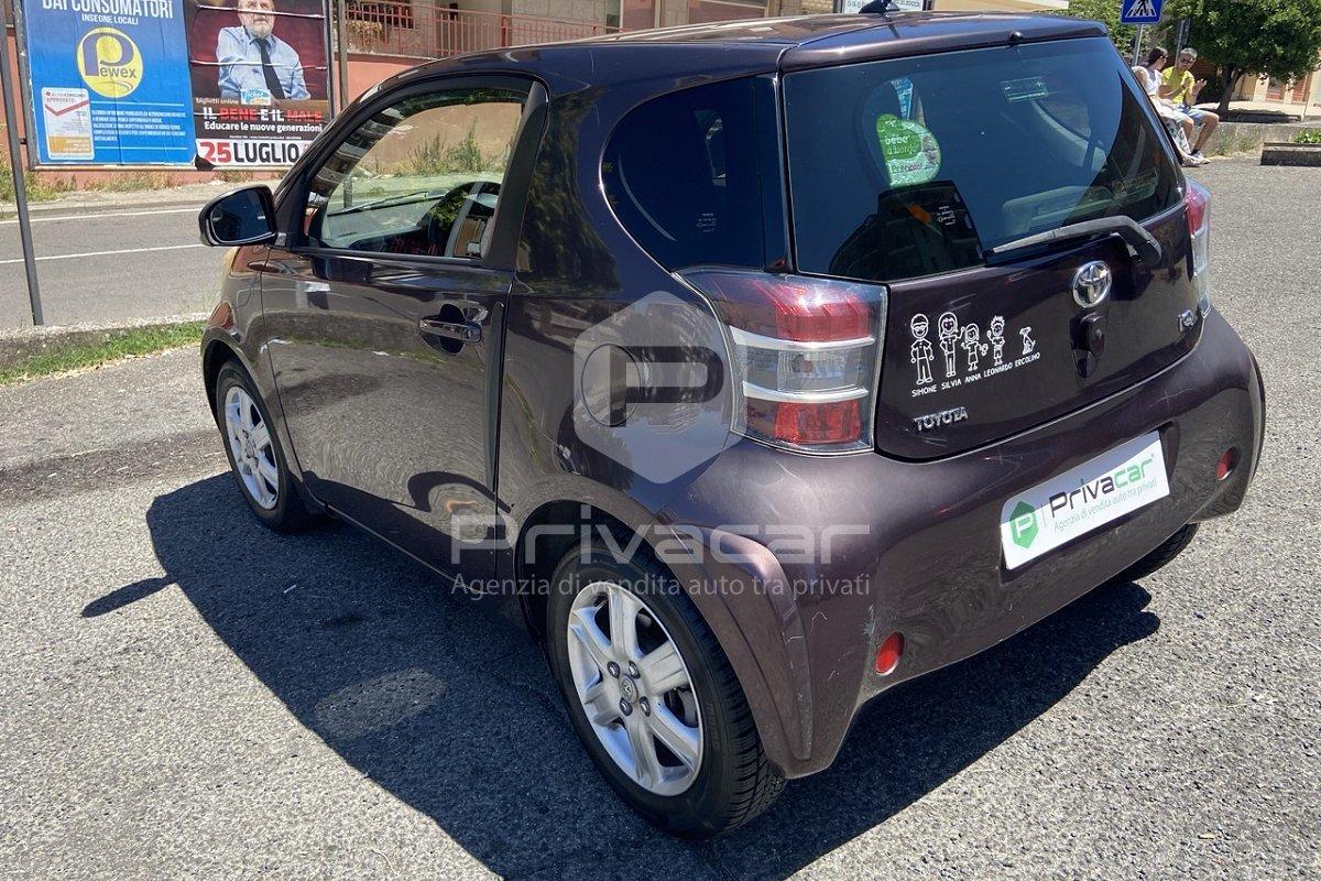 TOYOTA iQ 1.0 Multidrive