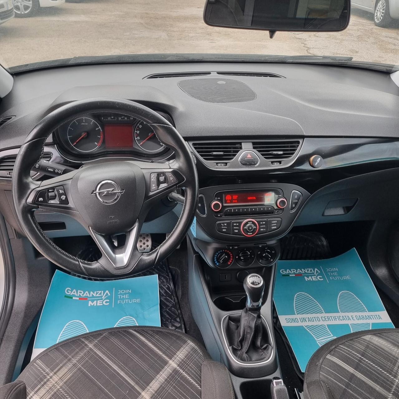 Opel Corsa 1.2 5 porte Cosmo
