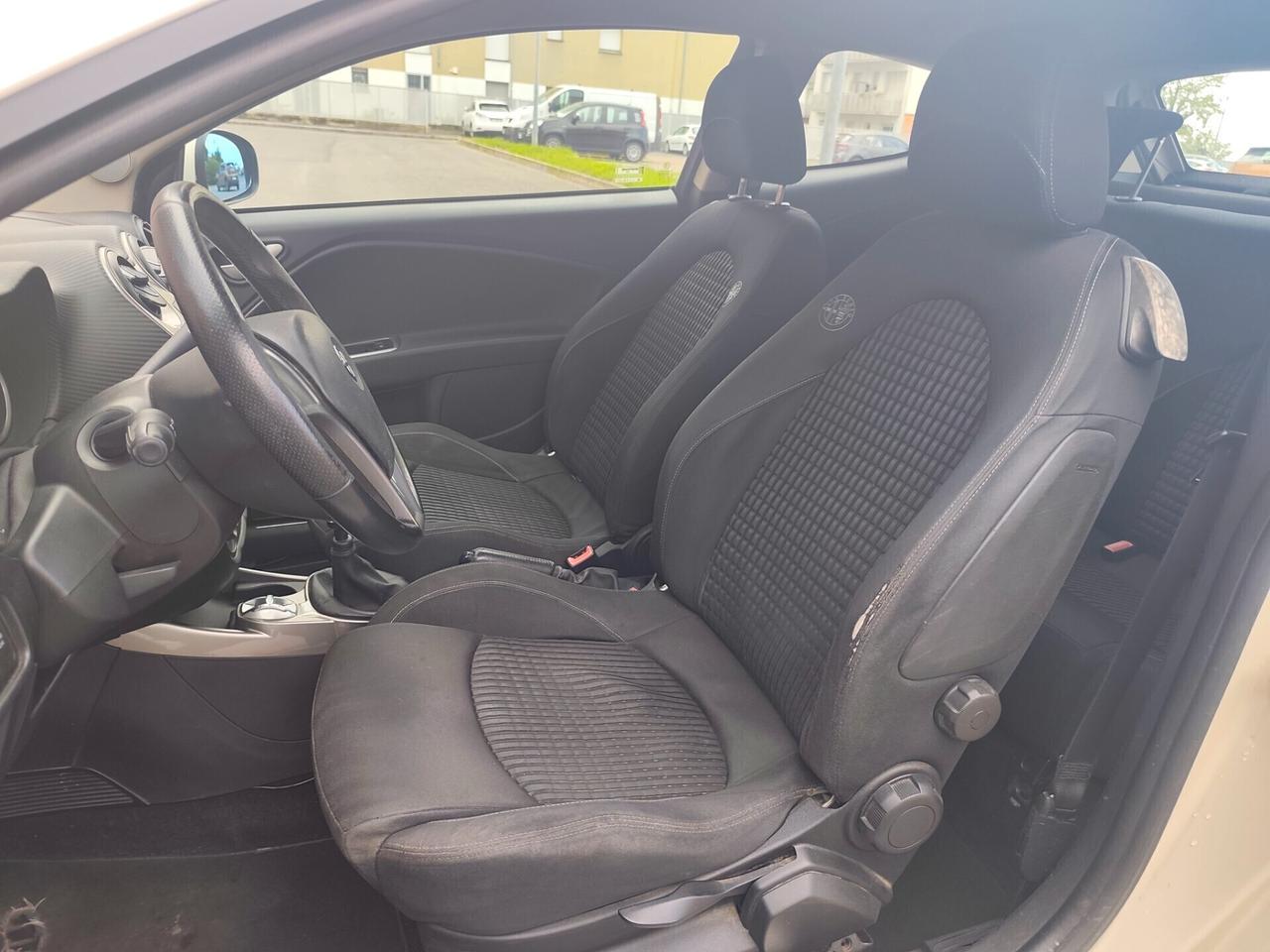 Alfa Romeo MiTo 1.4 Benz euro 5 Sport Pack