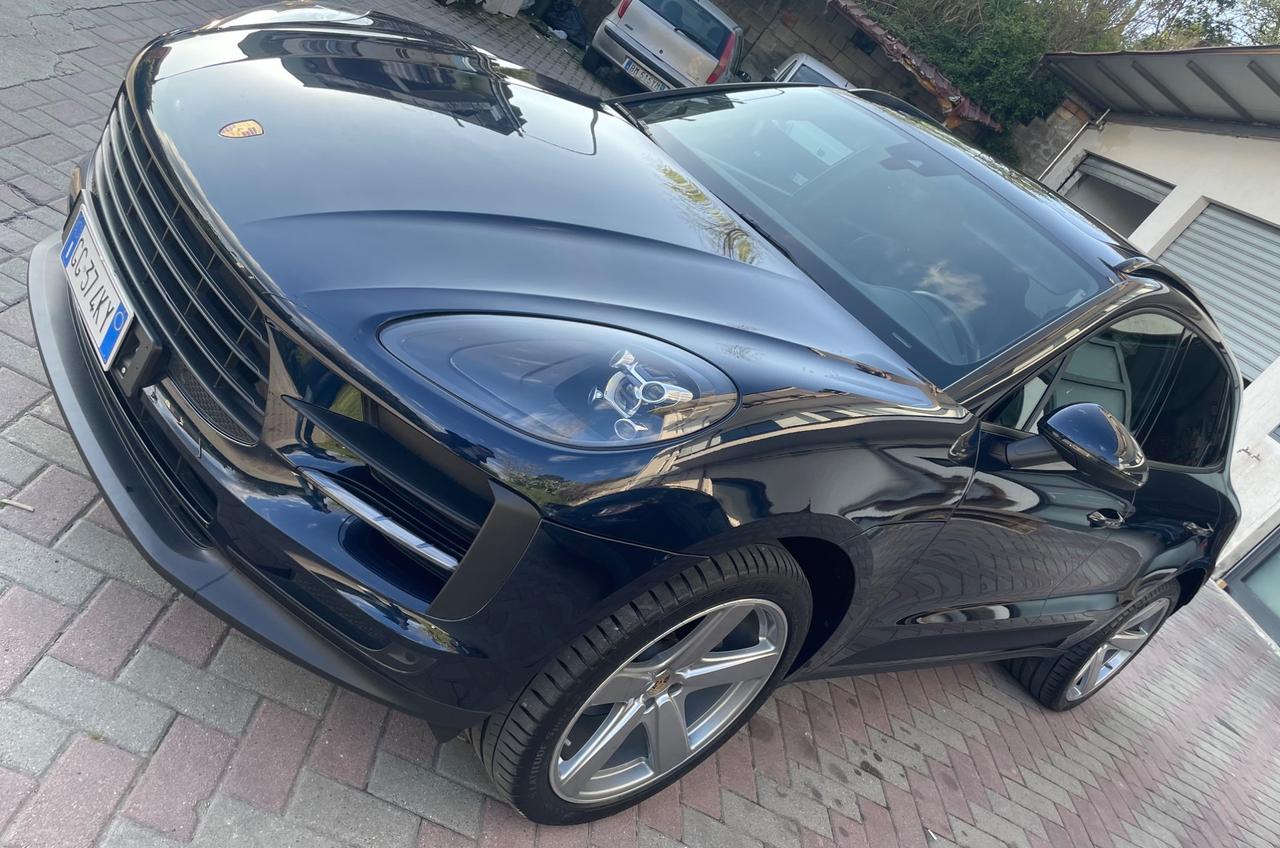 Porsche Macan 2.0 pdk 245 cv