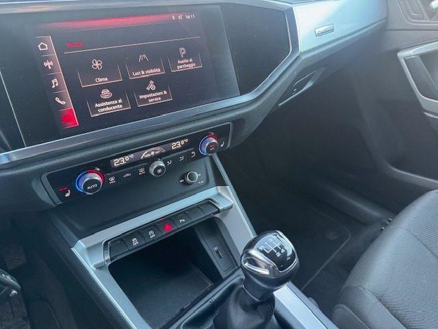 AUDI Q3 35 TDI quattro