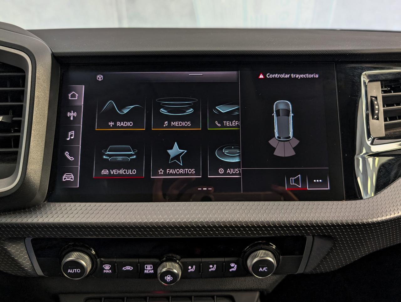 Audi A1 30 TFSI 116cv Adrenalin Black Edition S line