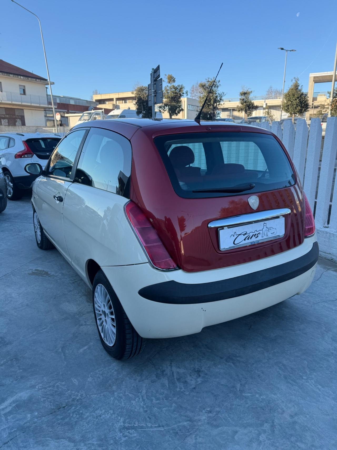 Lancia Ypsilon 1.3 Multijet 16V Argento
