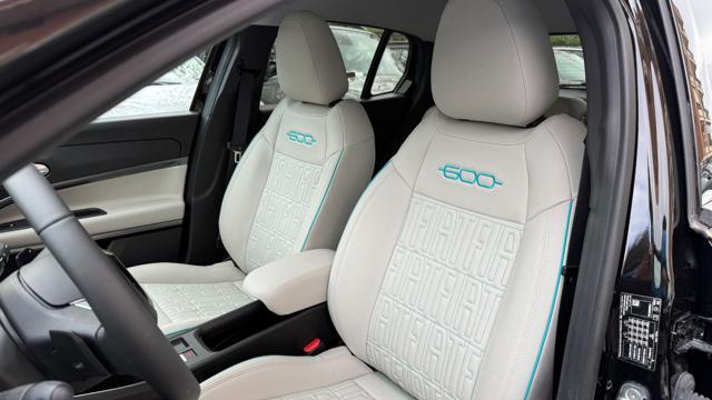 FIAT 600 HYBRID 1.2 110CV DCT MHEV LA PRIMA*24M.G.*CAM360°*