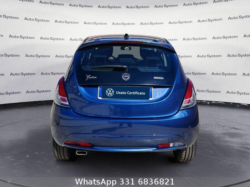 Lancia Ypsilon Ypsilon 1.0 firefly hybrid Gold s&s 70cv