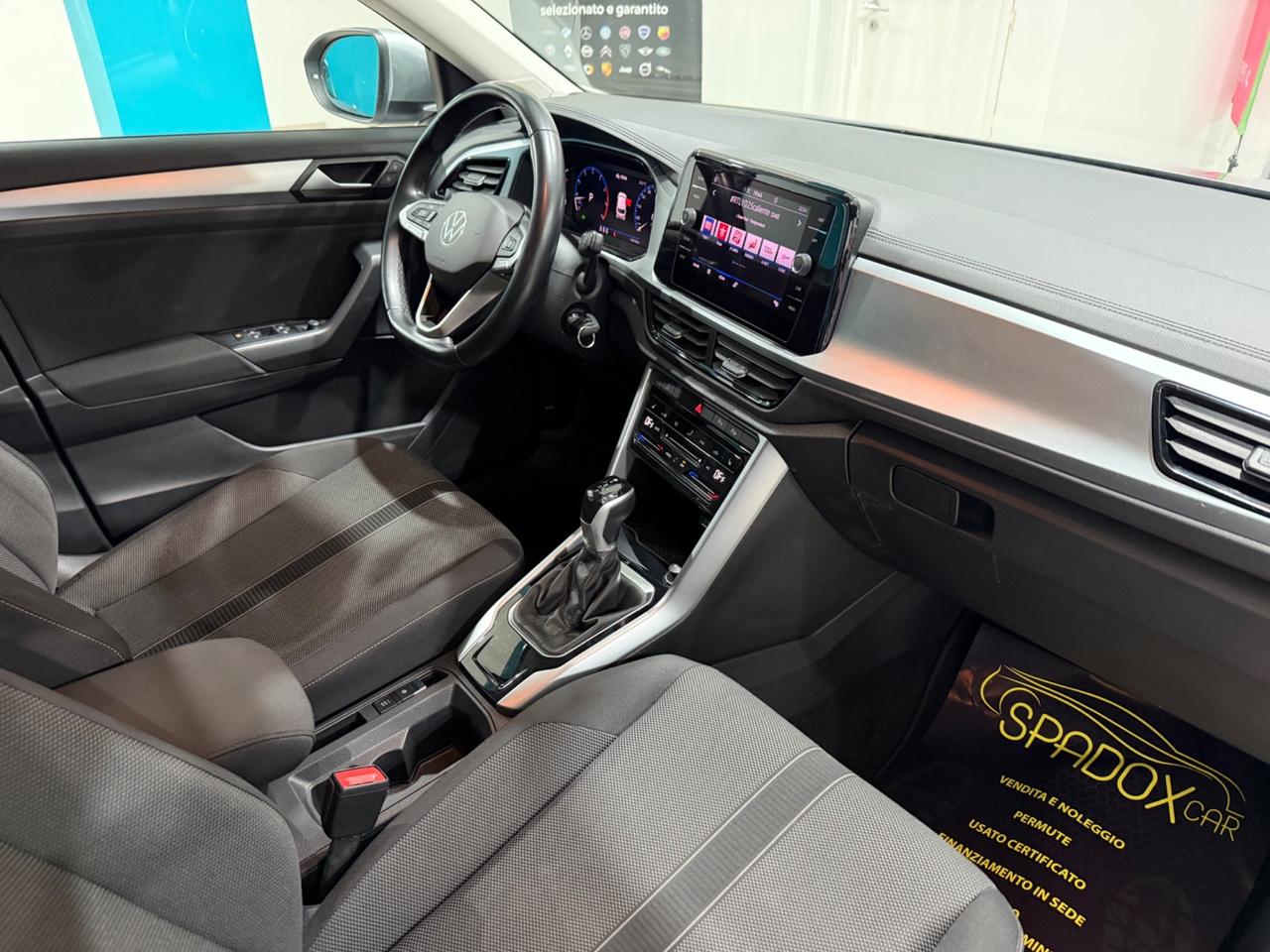 VOLKSWAGEN T ROC 2023 *AUTOMATICO *FULL LED
