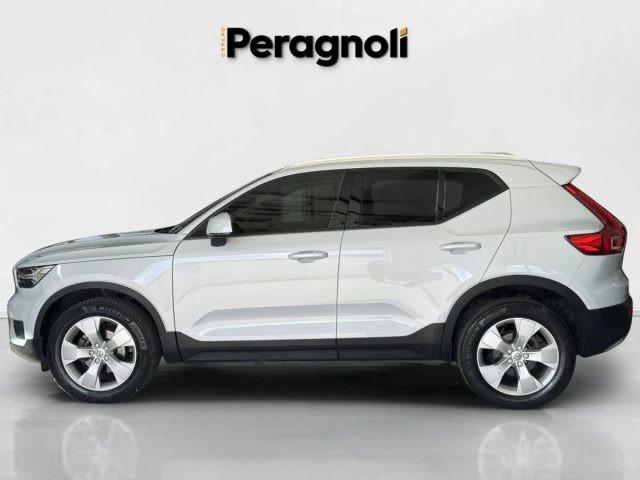 VOLVO XC40 D3 MOMENTUM MANUALE