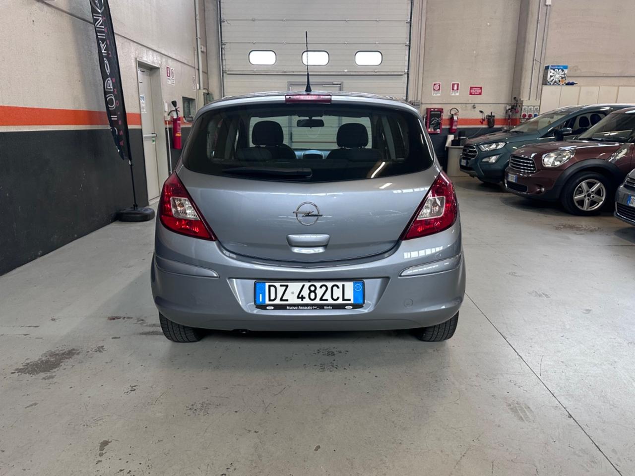 Opel Corsa 1.2 5 porte Enjoy