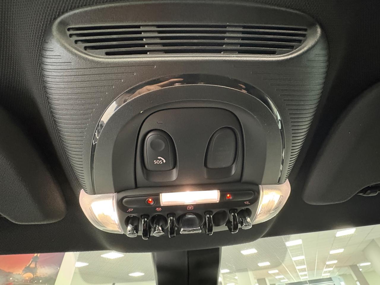 Mini Countryman ALL4 2.0 benzina 231cv 2017 TETTO