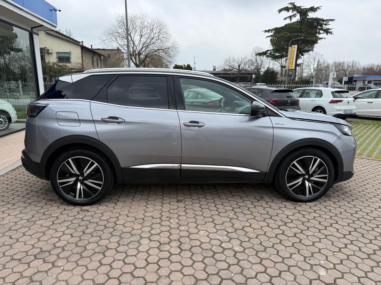 Peugeot 3008 Hybrid 225 e-EAT8 GT