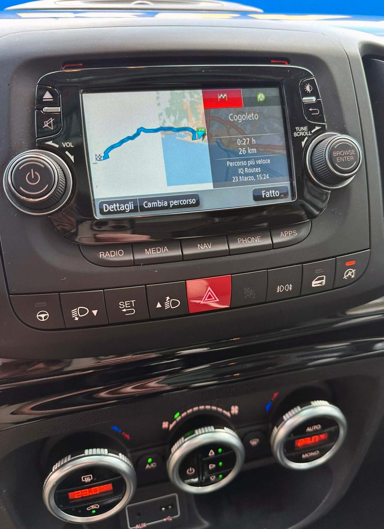 Fiat 500L 1.3 Multijet 95 CV Trekking Tetto Panoramico Cambio Automatico Navigatore