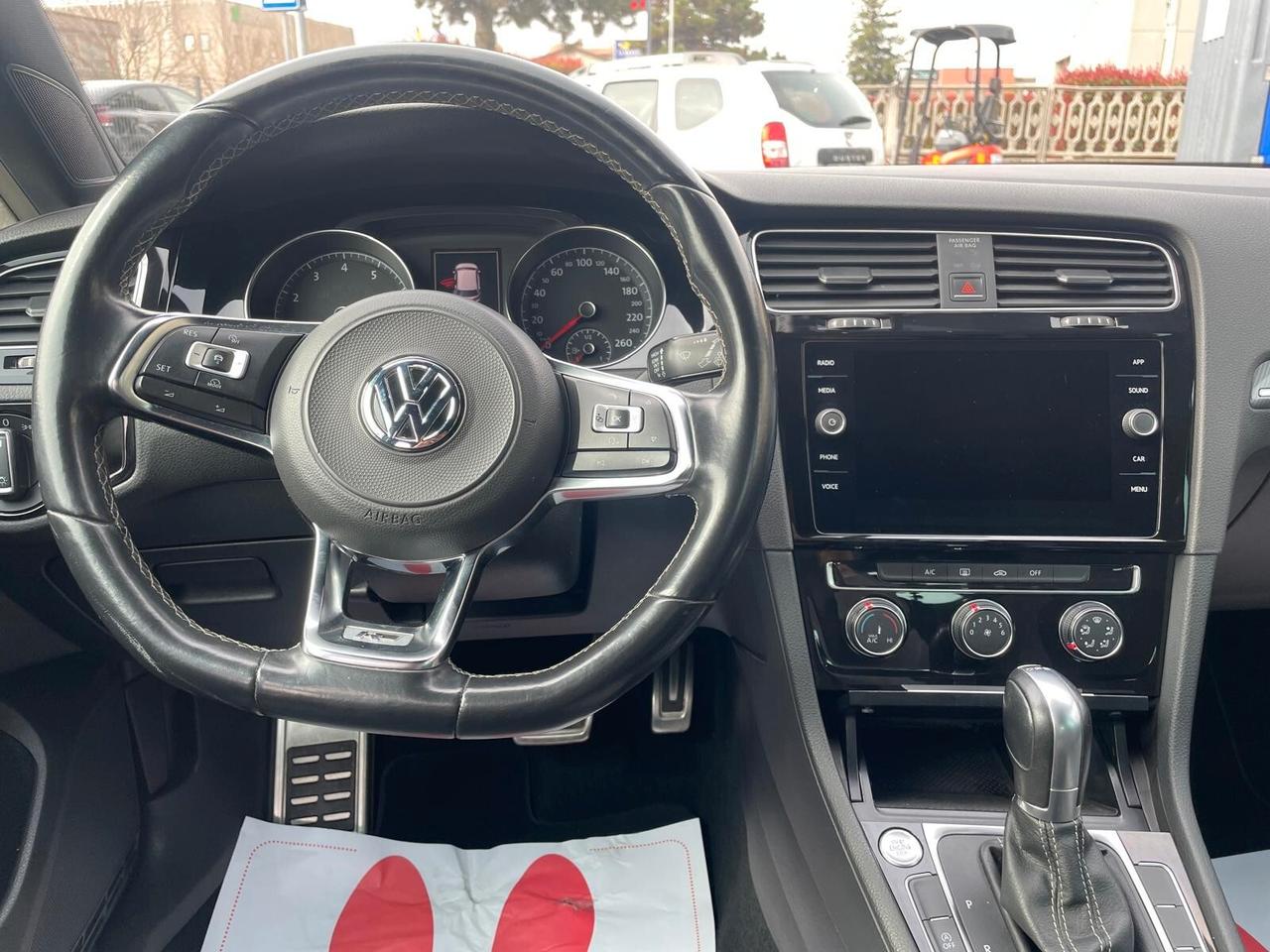 Volkswagen Golf 1.5 TSI ACT DSG 5p. Sport R-LINE