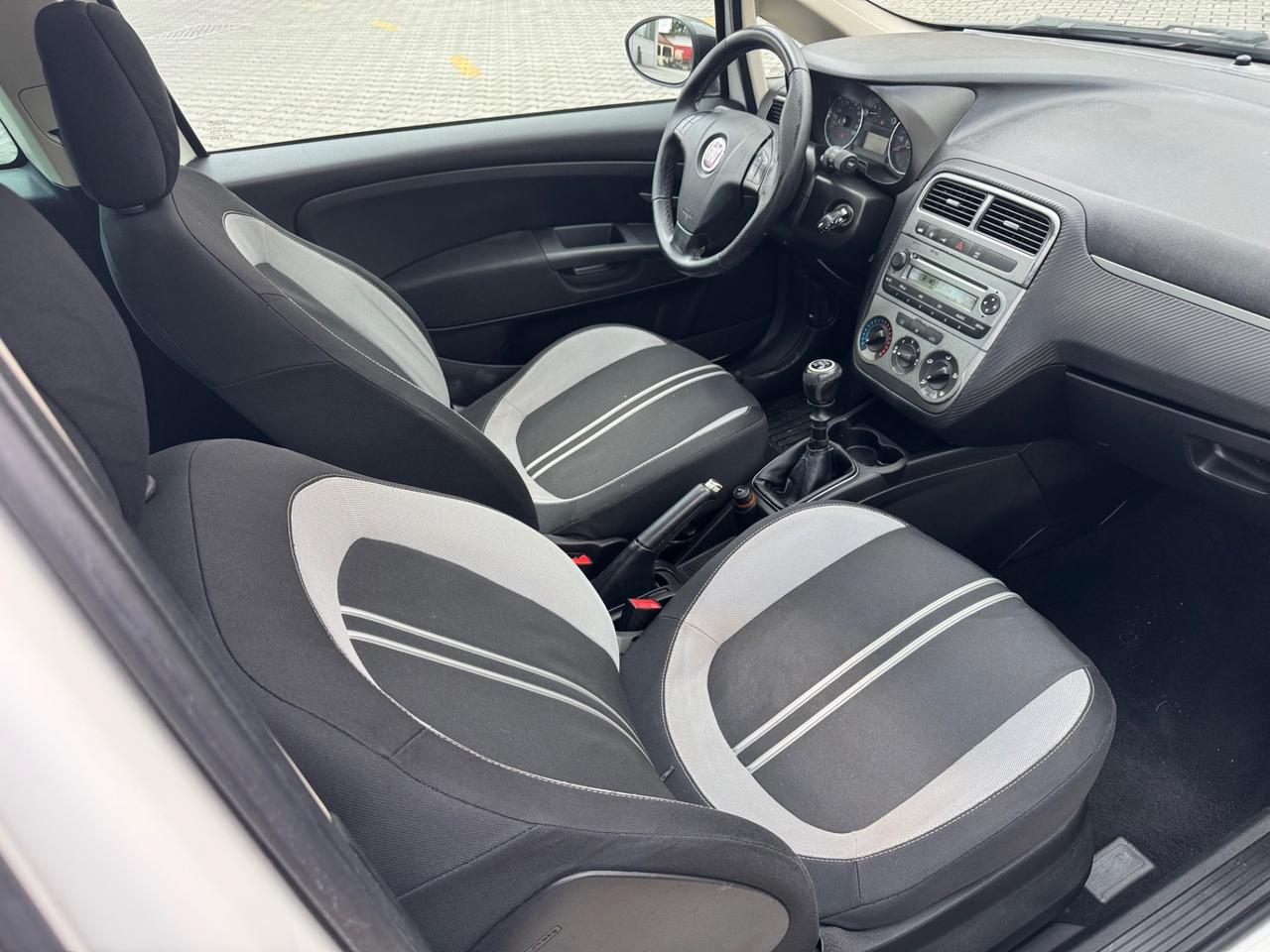 Fiat Grande Punto 1.4 3 porte Sport neopatentato