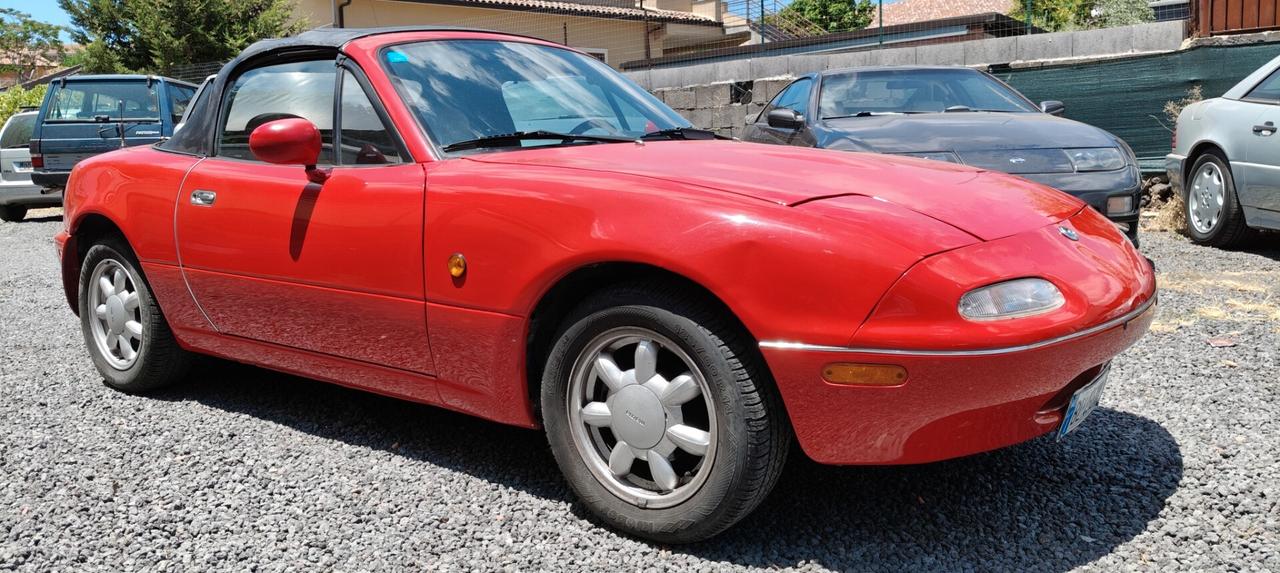 Mazda MX-5 1.6i 16V cat