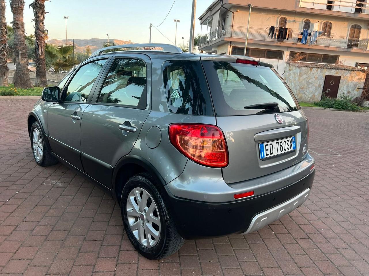Fiat Sedici 2.0 MJT 16V DPF 4x2 Emotion
