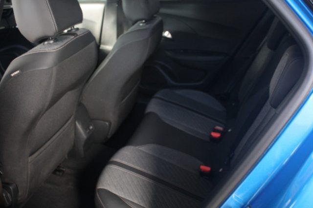 PEUGEOT 2008 PureTech 130 EAT8 Allure