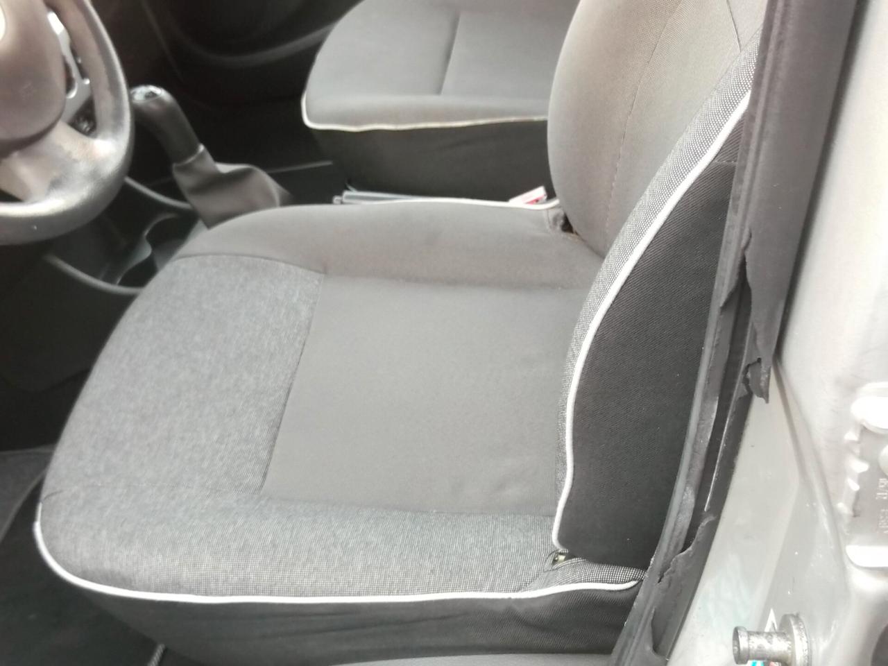 Dacia Sandero 1.2 16V GPL 75CV - 04