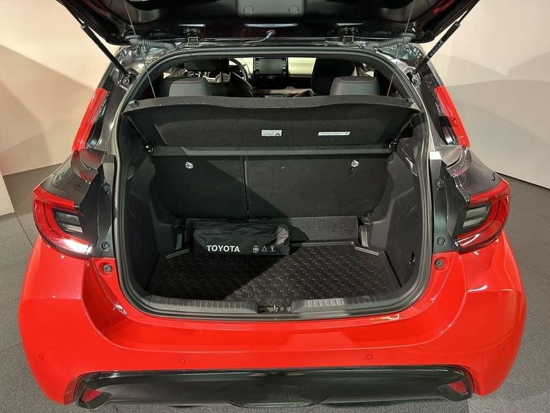 Toyota Yaris 1.5 Hybrid 5 porte Premiere AREA C FREE